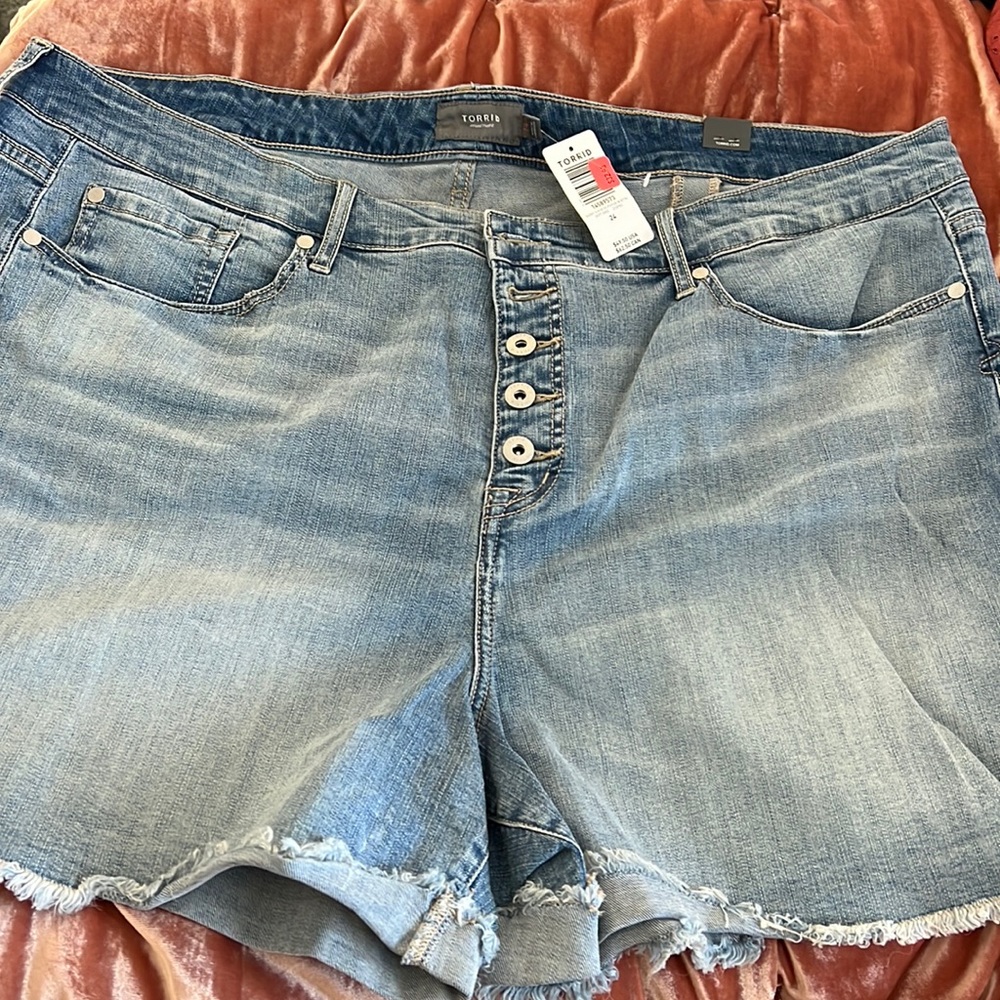 plus size jean shorts